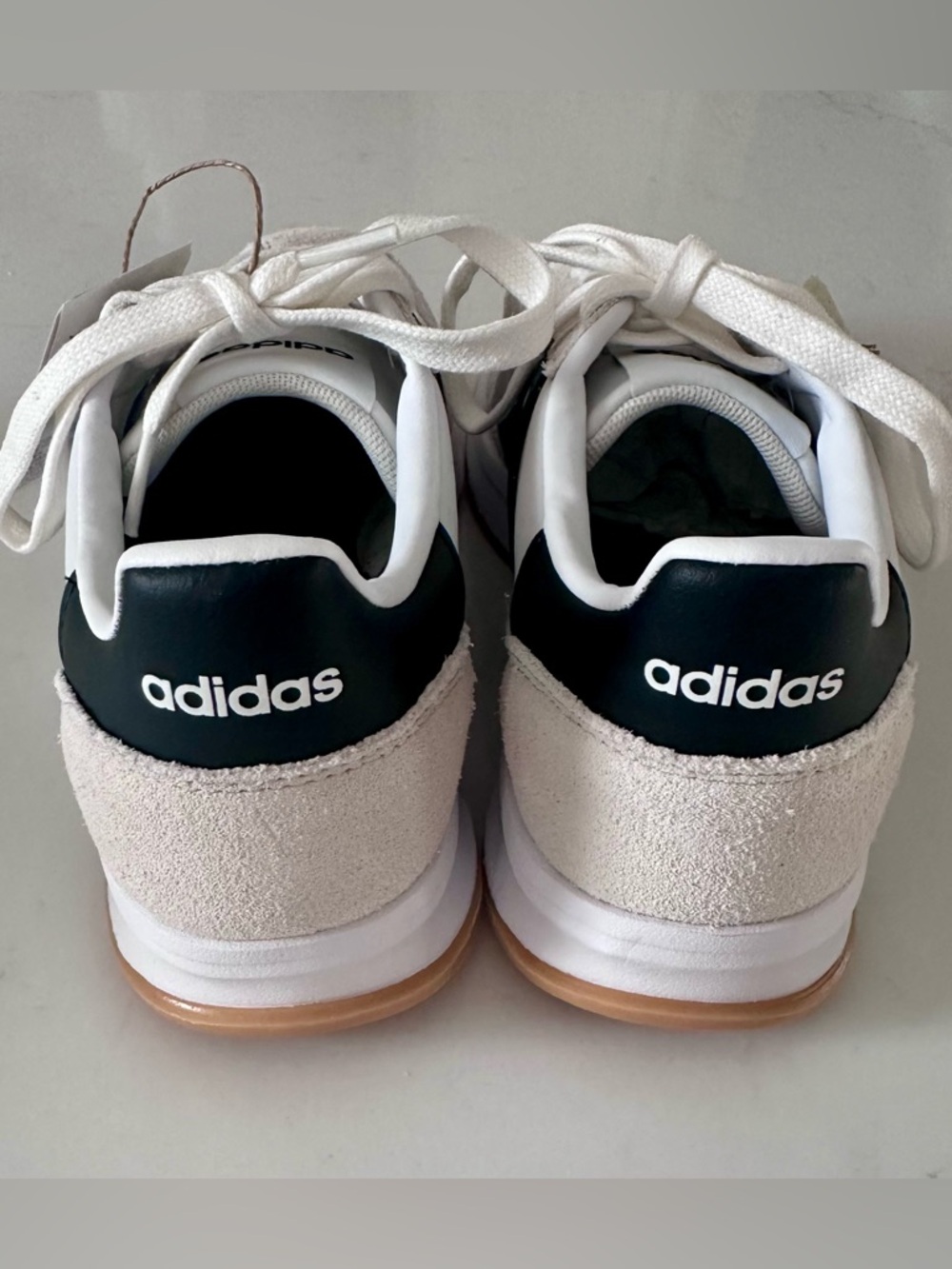 Adidas Run 70’s 2.0 Women’s Sneakers Size 8 NWT - Picture 8 of 12